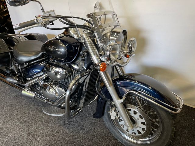 suzuki - intruder-c-800