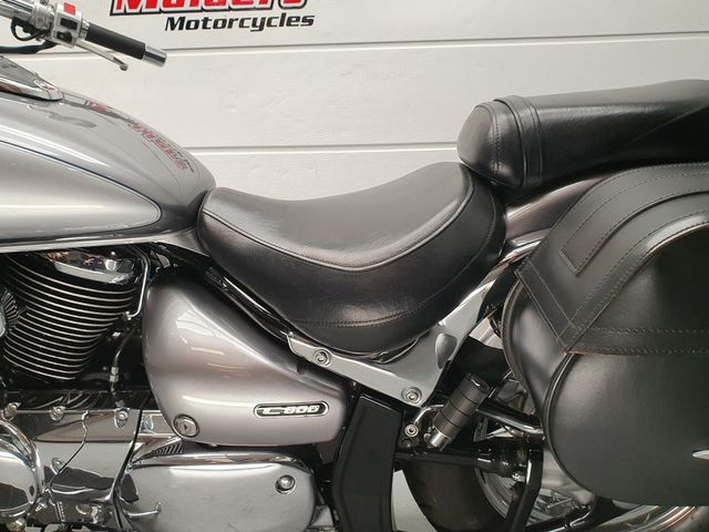 suzuki - intruder-c-800