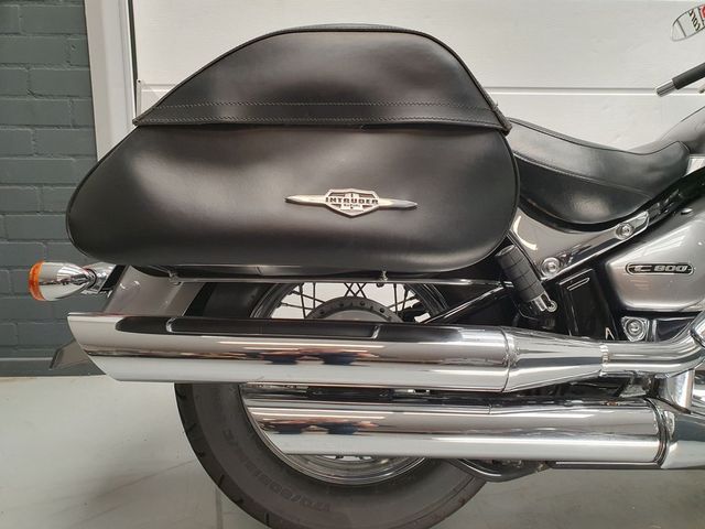suzuki - intruder-c-800