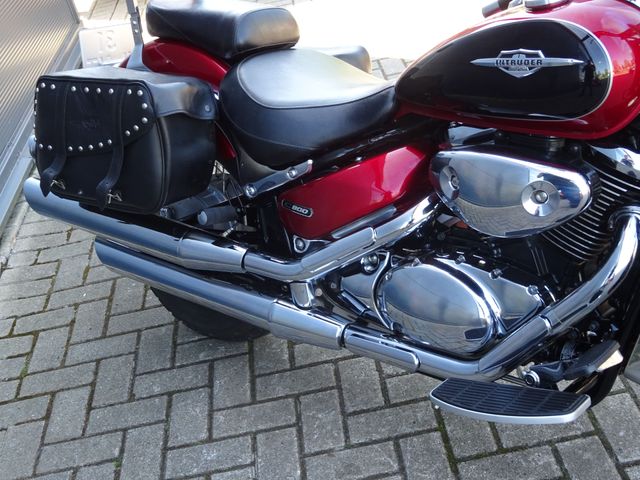 suzuki - intruder-c-800