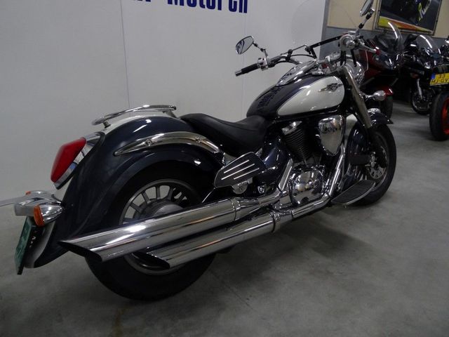 suzuki - intruder-c-800-classic