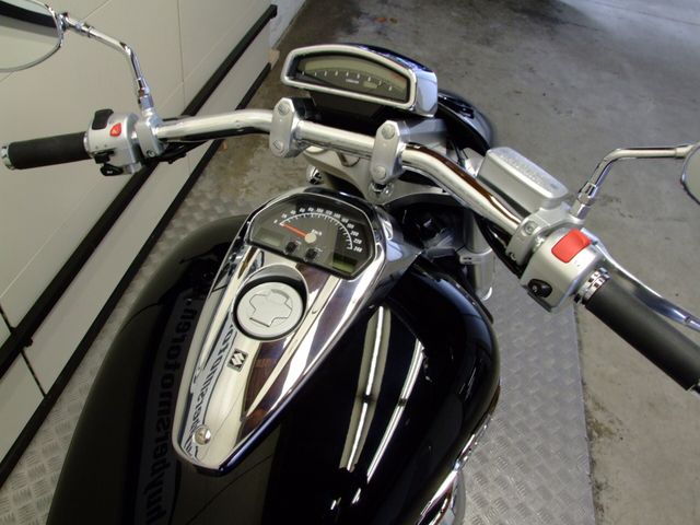 suzuki - intruder-m-1800-r