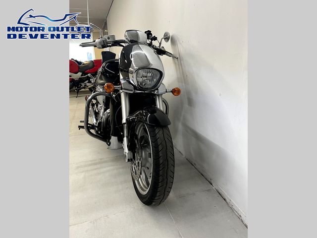 suzuki - intruder-m-1800-r