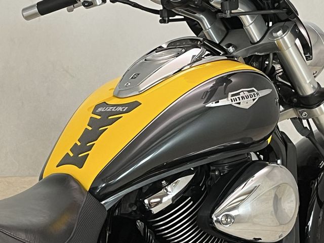 suzuki - intruder-m-800