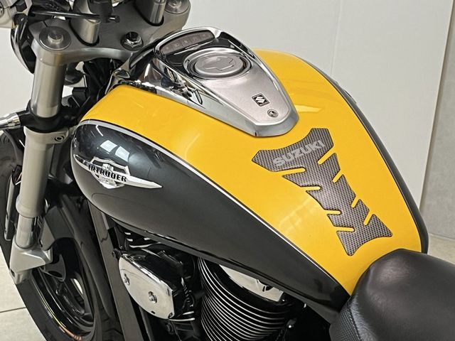 suzuki - intruder-m-800