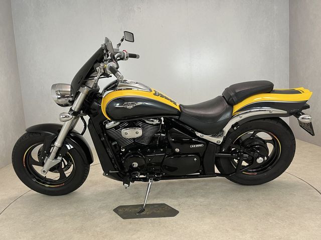 suzuki - intruder-m-800