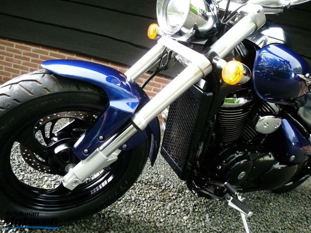 suzuki - intruder-m-800