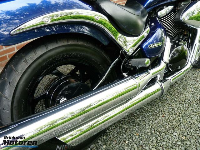 suzuki - intruder-m-800