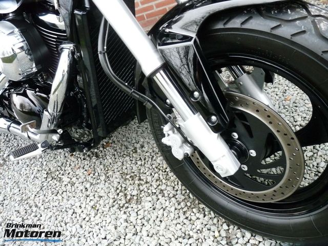 suzuki - intruder-m-800