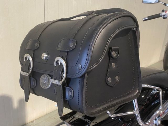 suzuki - intruder-m-800