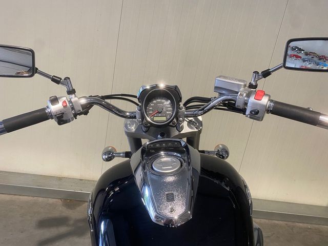 suzuki - intruder-m-800