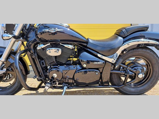 suzuki - intruder-m-800