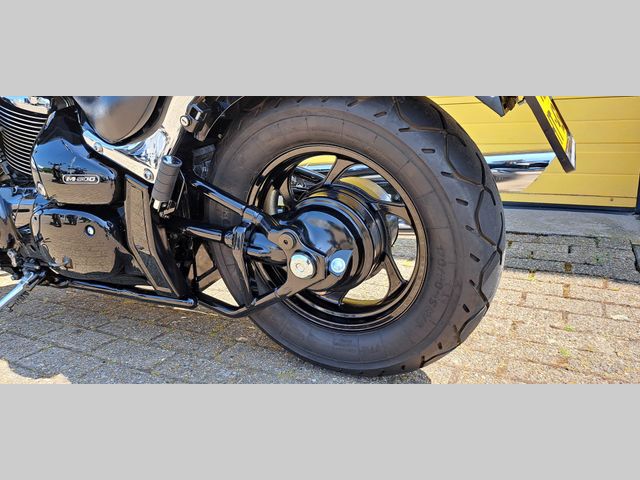suzuki - intruder-m-800