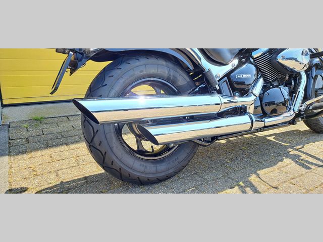 suzuki - intruder-m-800