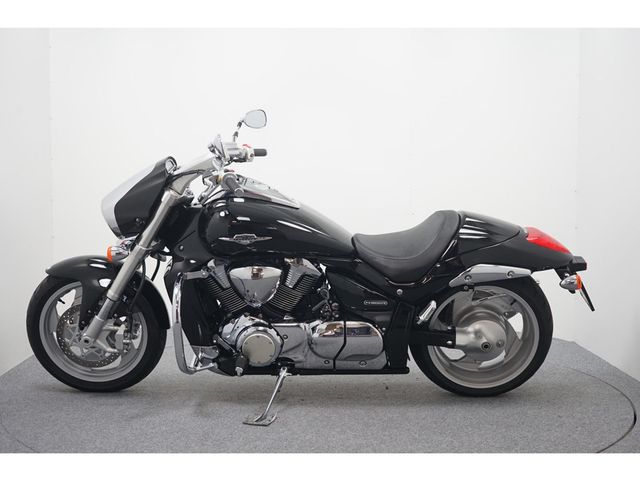 suzuki - m-1800-r-intruder