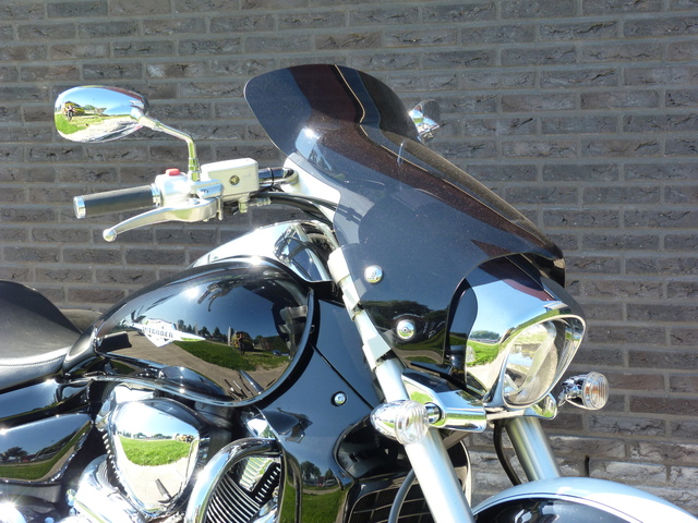 suzuki - m-1800-r-intruder