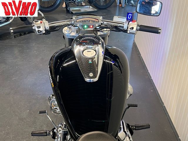 suzuki - m-1800-r-intruder