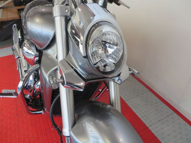 suzuki - m-1800-r-intruder
