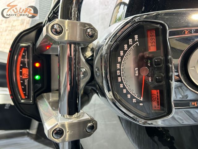 suzuki - m-1800-r-intruder