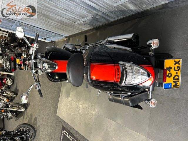 suzuki - m-1800-r-intruder