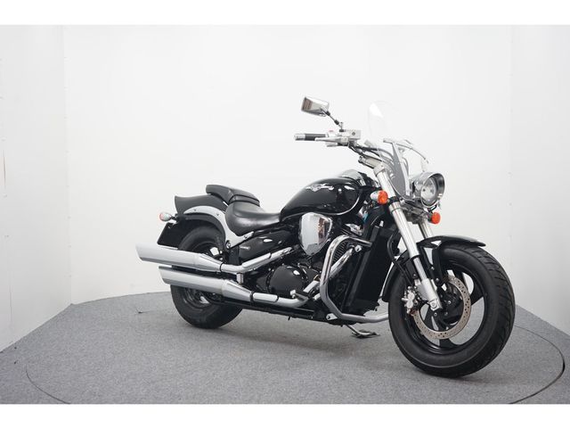 suzuki - new-intruder-m-800