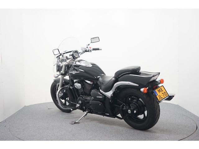 suzuki - new-intruder-m-800