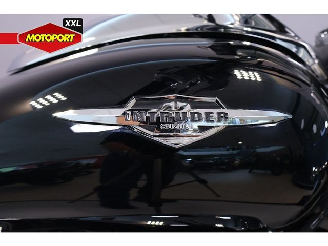 suzuki - new-intruder-m-800