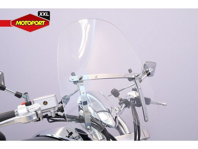 suzuki - new-intruder-m-800