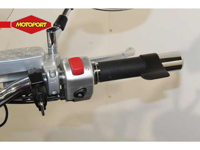 suzuki - new-intruder-m-800