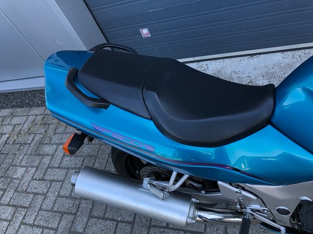 suzuki - rf-600-r