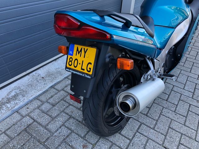 suzuki - rf-600-r