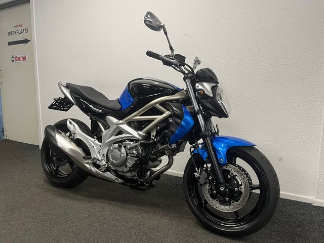 suzuki - sfv-650-gladius