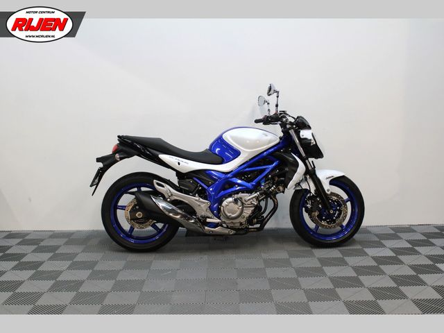 suzuki - sfv-650-gladius