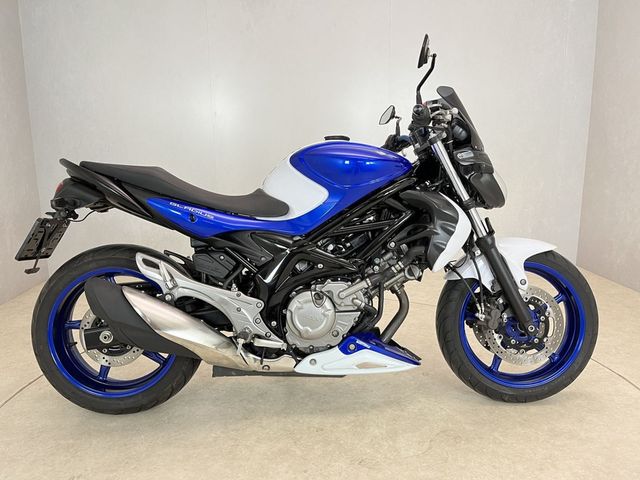 suzuki - sfv-650-gladius