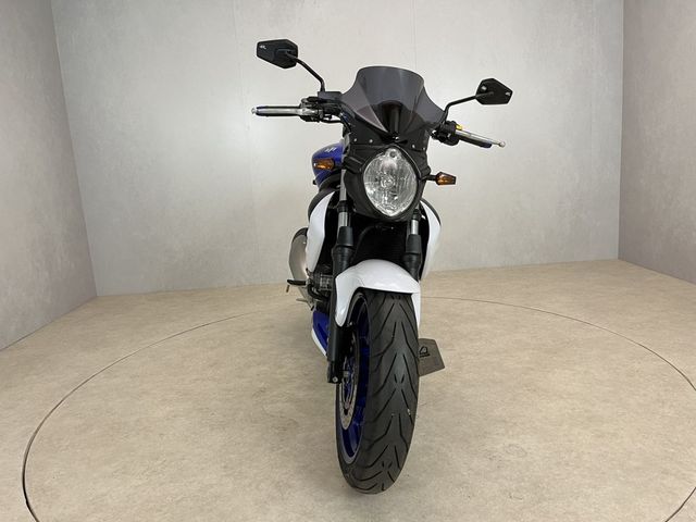 suzuki - sfv-650-gladius