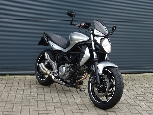 suzuki - sfv-650-gladius