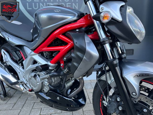 suzuki - sfv-650-gladius