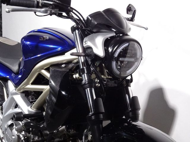 suzuki - sfv-650-gladius