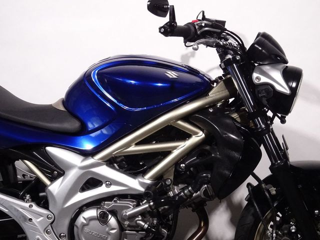 suzuki - sfv-650-gladius