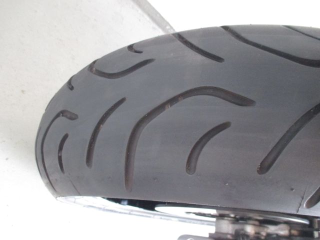 suzuki - sfv-650-gladius