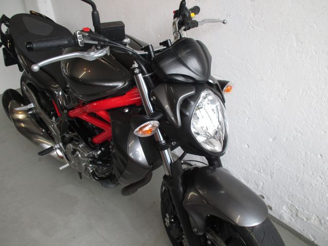 suzuki - sfv-650-gladius