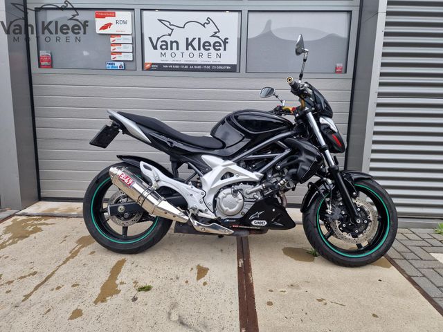 suzuki - sfv-650-gladius
