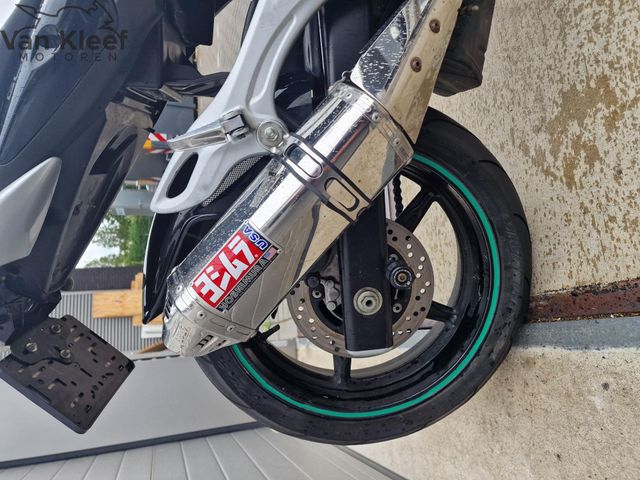 suzuki - sfv-650-gladius