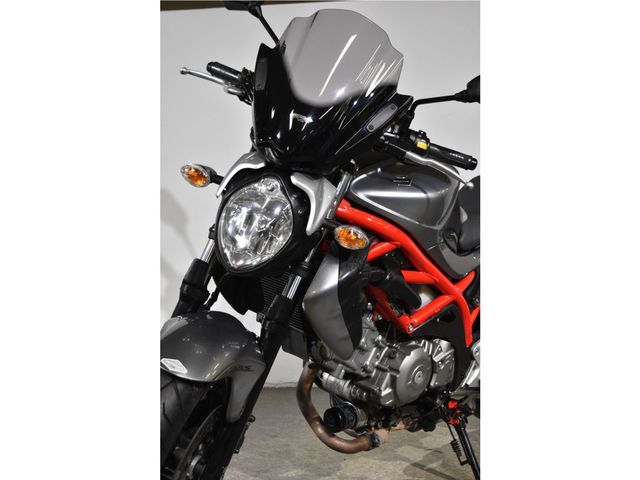 suzuki - sfv-650-gladius-abs