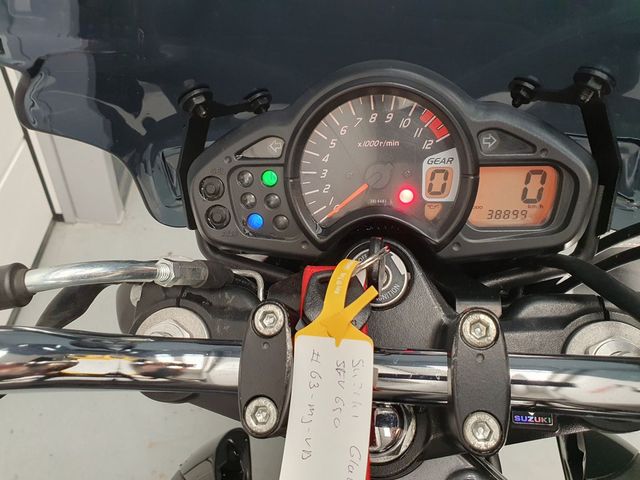 suzuki - sfv-650-gladius-abs
