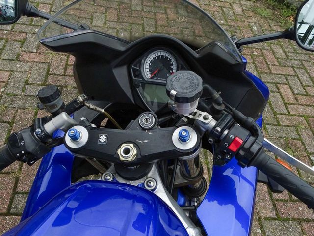 suzuki - sv-1000-s