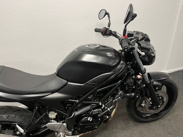 suzuki - sv-650-n-abs