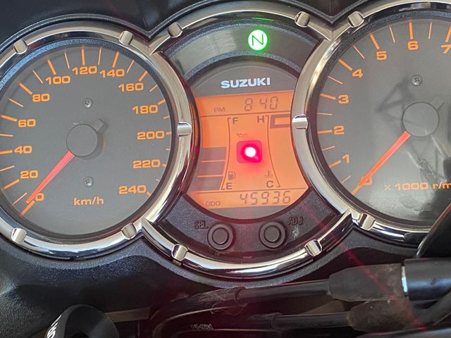 suzuki - v-strom-1000