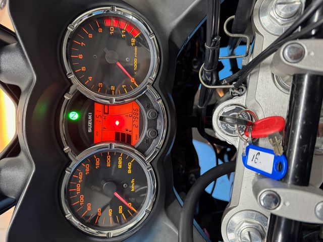suzuki - v-strom-1000