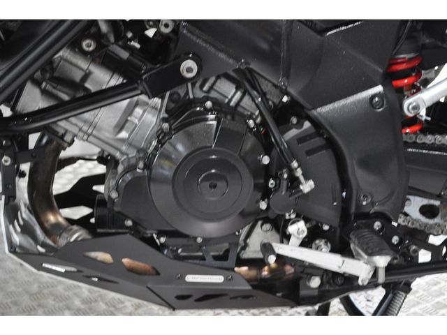 suzuki - v-strom-1000-abs